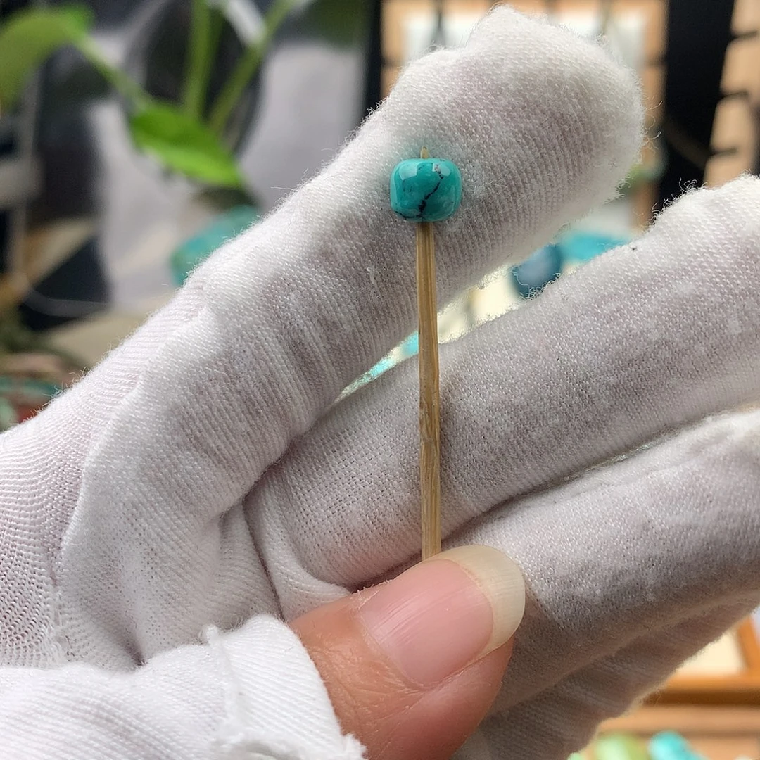 绿松石未镶嵌配饰