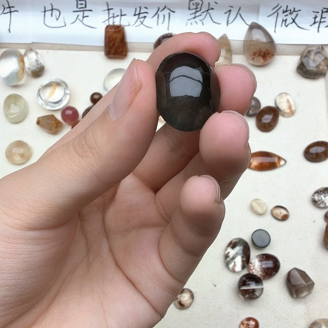 大***哈水晶未镶嵌珠宝半成品