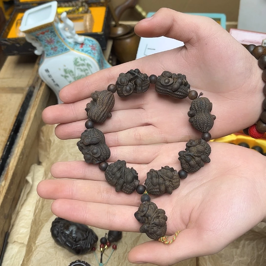 大叶紫檀（黑酸枝木类）