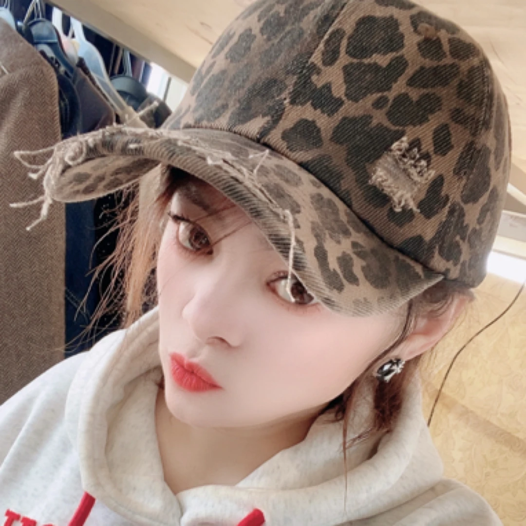 新款牛仔豹纹破洞鸭舌帽百搭棒球帽