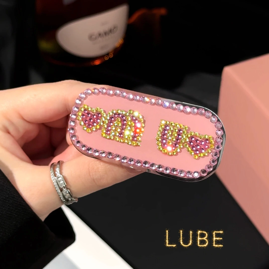 【爱心粉缪】歪歪高定镶钻横版一体支架适用于安卓苹果手机壳