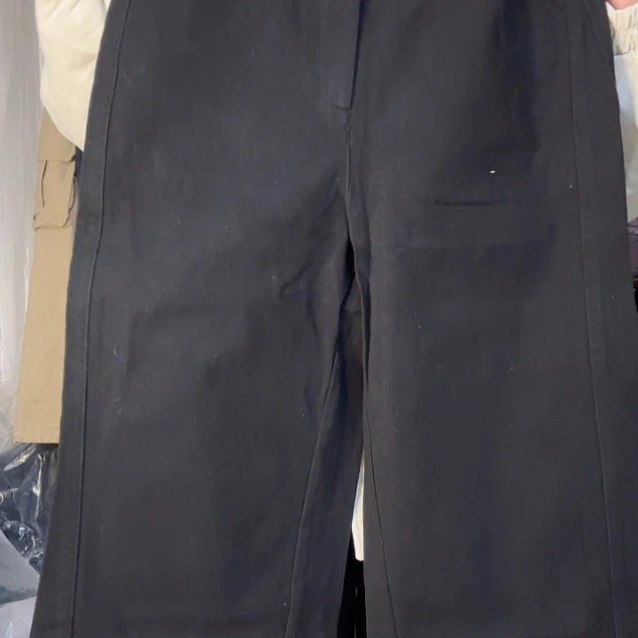 纯色黑色牛仔裤满满家