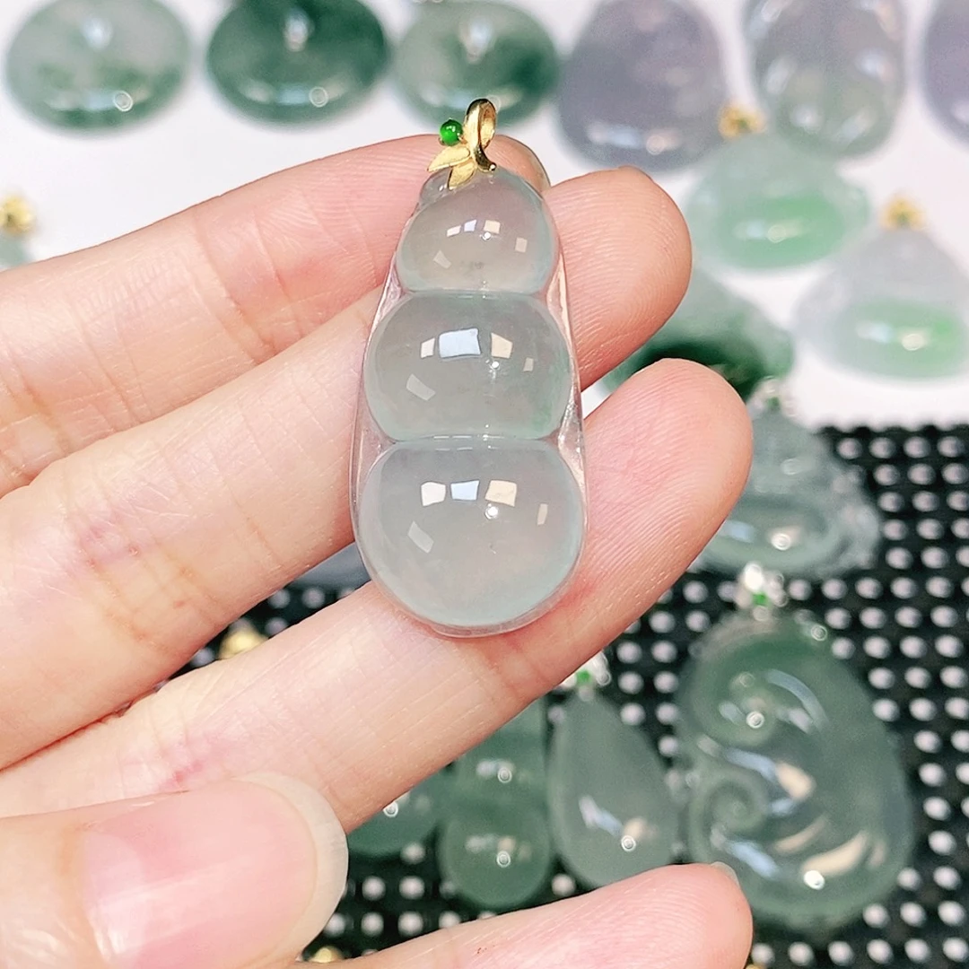 吊坠(不含链)18K金镶嵌翡翠