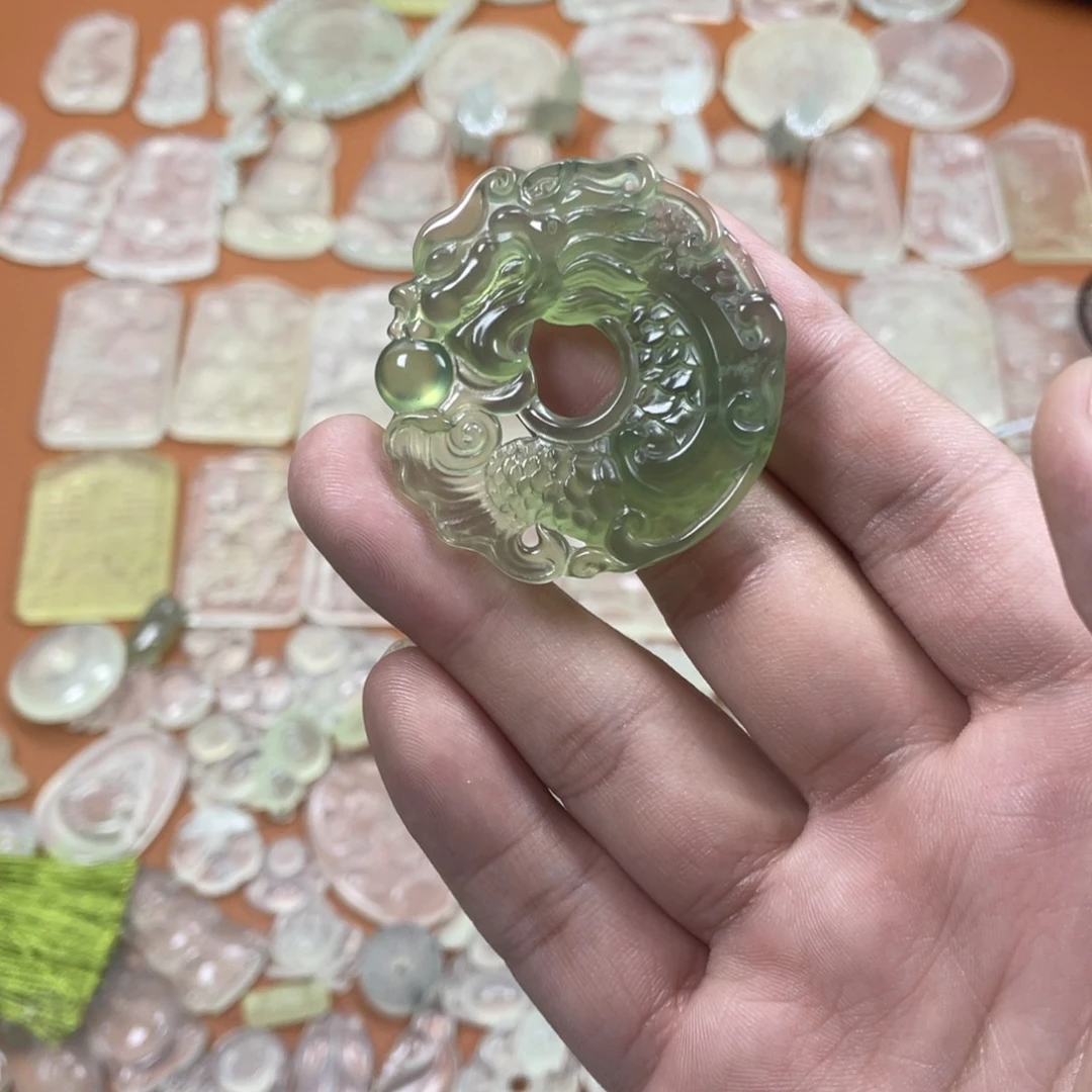 蛇纹石玉未镶嵌多样性随机发一