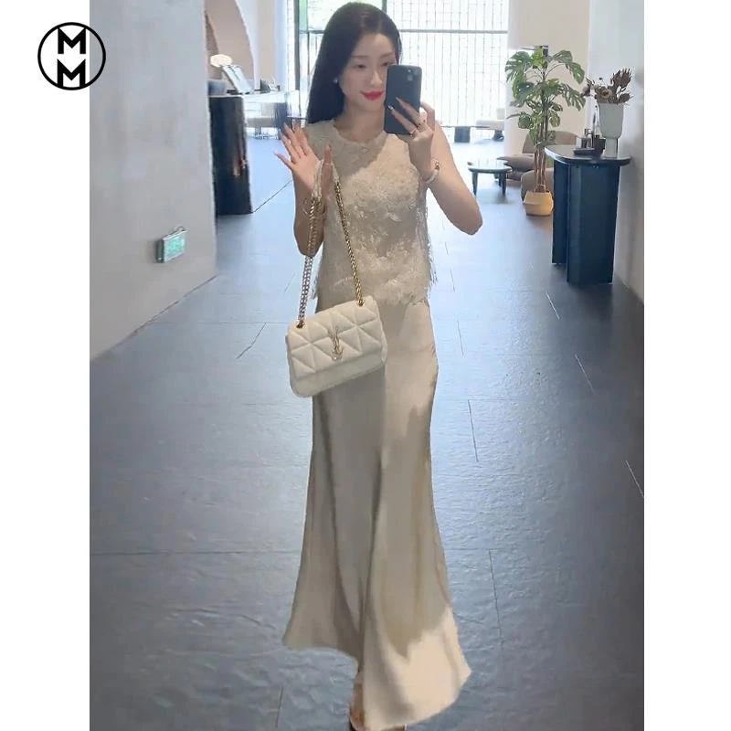 MM夏装穿搭一整套女超火立体蕾丝拼接上衣高腰鱼尾半身裙两件套