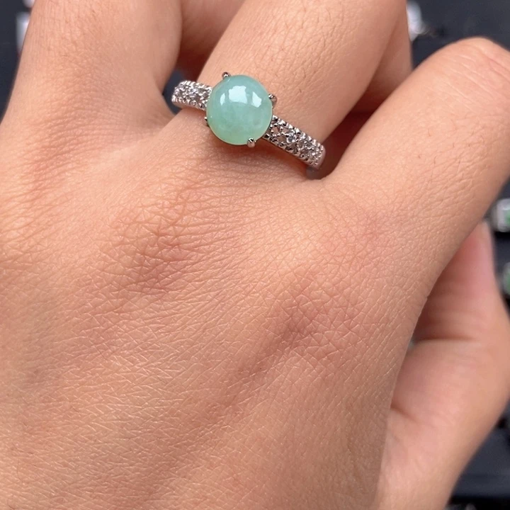 翡翠未镶嵌戒指戒指