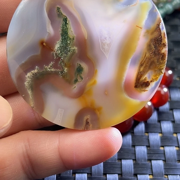 上***定玛瑙/玉髓颈饰未镶嵌