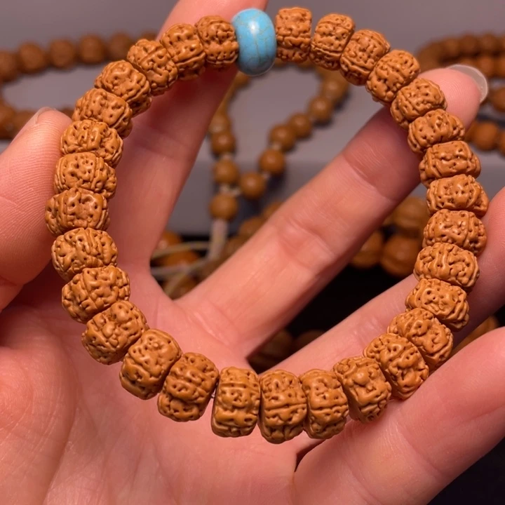 文玩核桃吊坠精品金刚