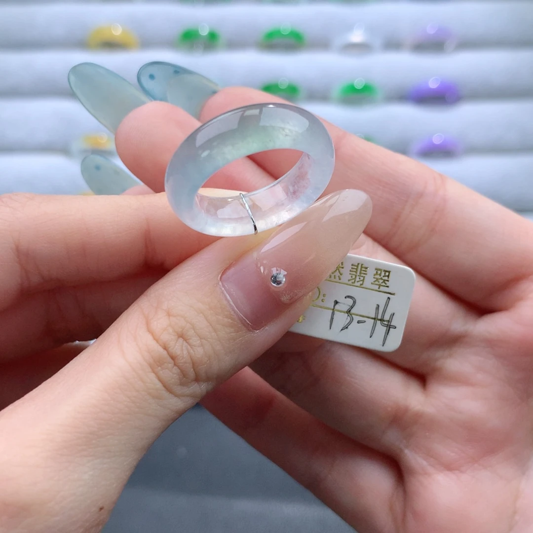 未镶嵌戒指翡翠戒指