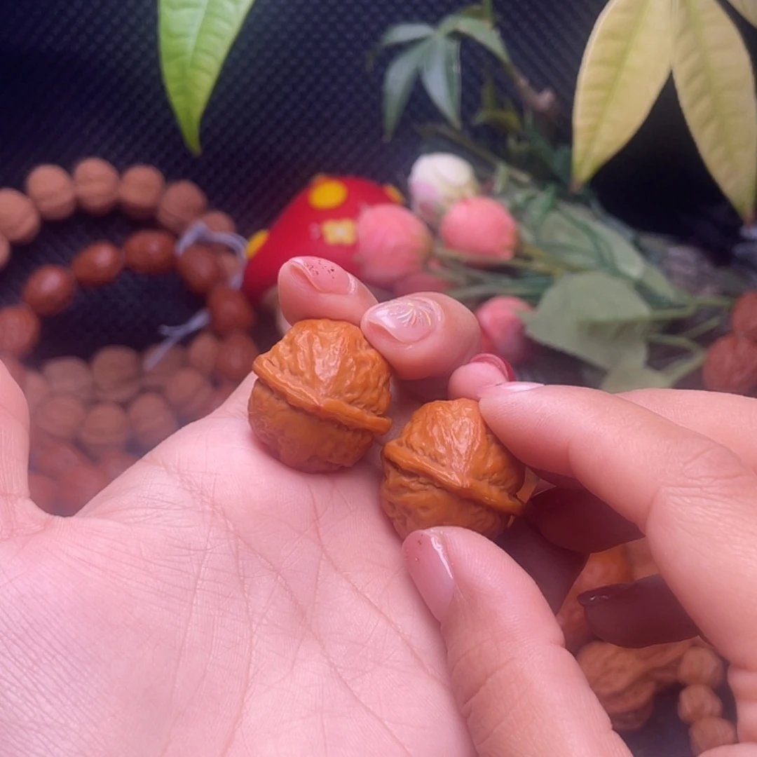 文玩核桃吊坠富甲天下