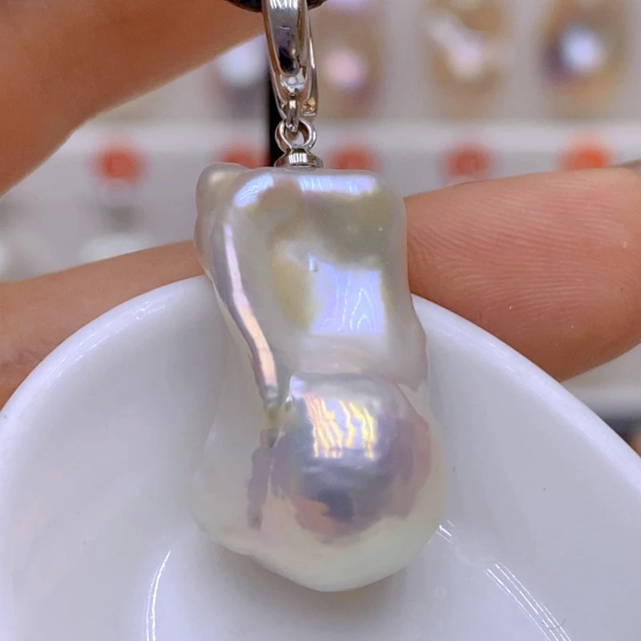 淡水珍珠未镶嵌吊坠(赠链)