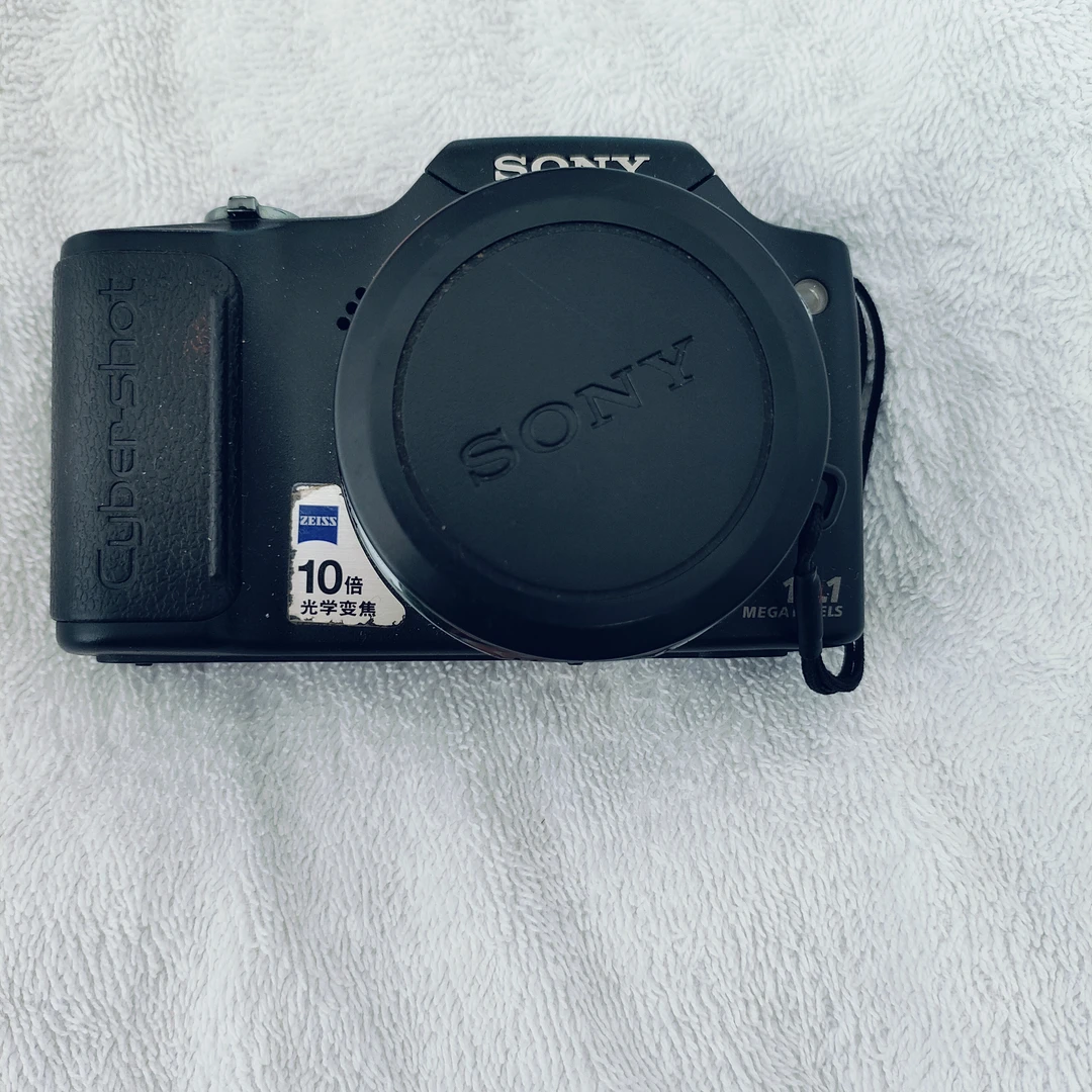 95新 Sony/索尼 索尼H20配件齐全1010万像素no退换