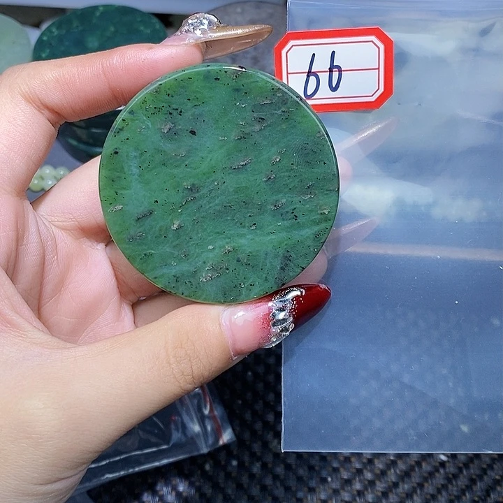 和田玉和田玉边角料随机发未镶嵌