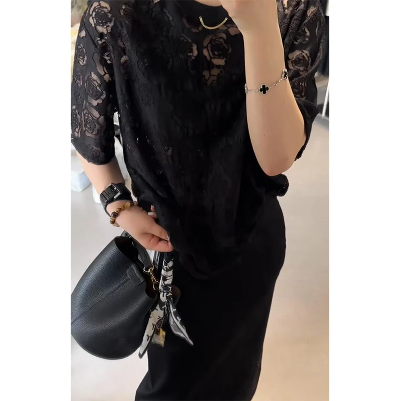 《有钱花》01圆领蕾丝镂空短袖T恤女装上衣休闲百搭上衣