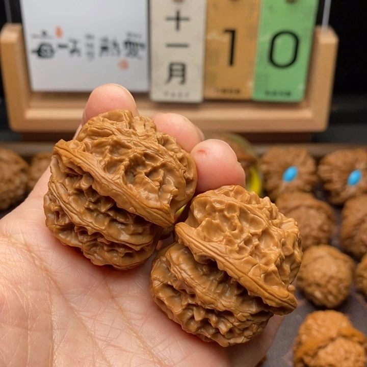 水***澹文玩核桃把件苹果园43