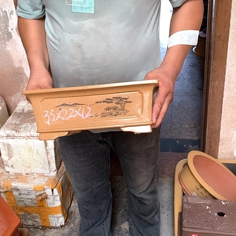 紫砂花盆手工艺品
