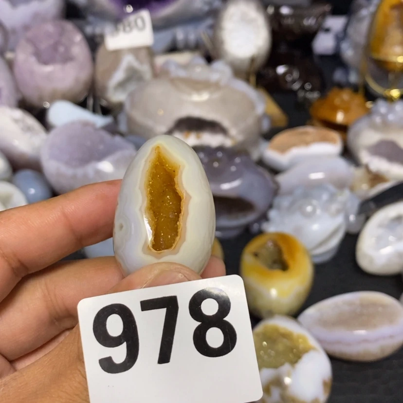 【闪购商品】水晶大型摆件（非配饰）未镶嵌虎****?