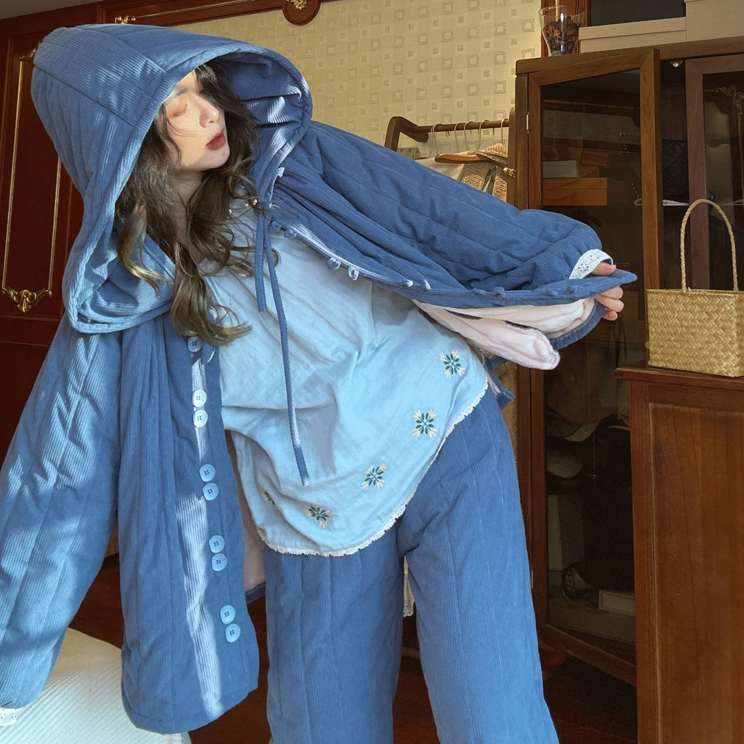 睡衣女士秋冬季2025年新款三层夹棉加绒加厚保暖可外穿家居服套装