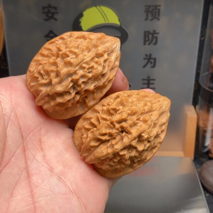 文玩核桃吊坠老鼠38全品