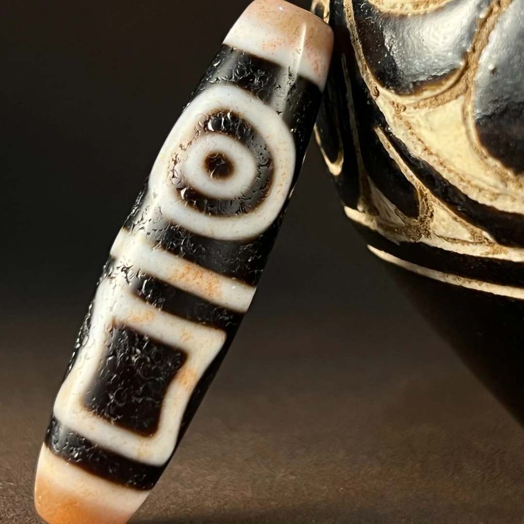 任晓攀藏式满朱砂臻品双天地眼中眼51mm时尚百搭镶蚀玛瑙珠吊坠