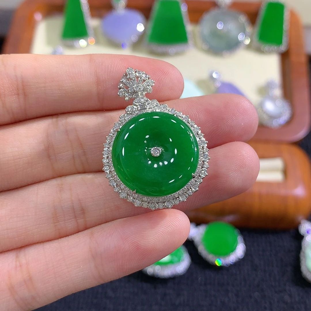 【闪购商品】翡翠18K金镶嵌吊坠(不含链)平安扣