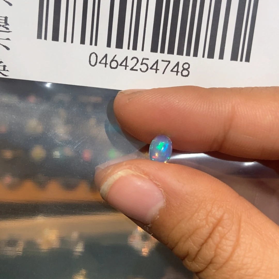 欧泊裸石定制—未镶嵌白****）