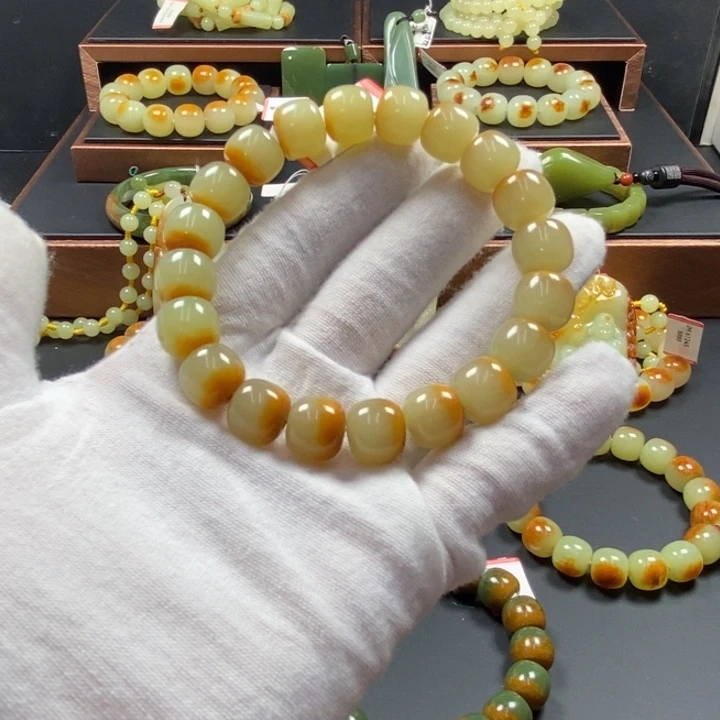 海***&透闪石质玉未镶嵌手链