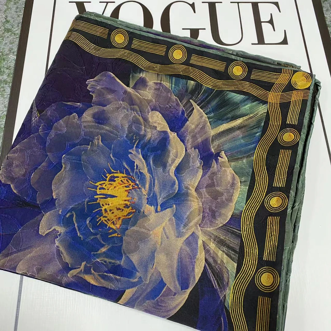 110香云纱方巾-晴眉花盛 湖丝42姆米大晶花萝105cm