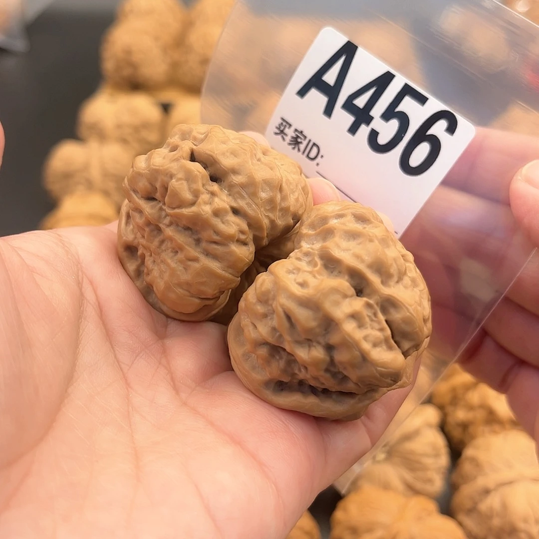 文玩核桃把件蛙蛙全品42