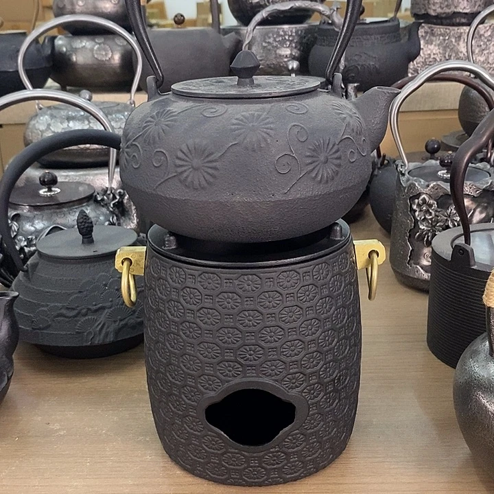 向日葵铁壶套装一套