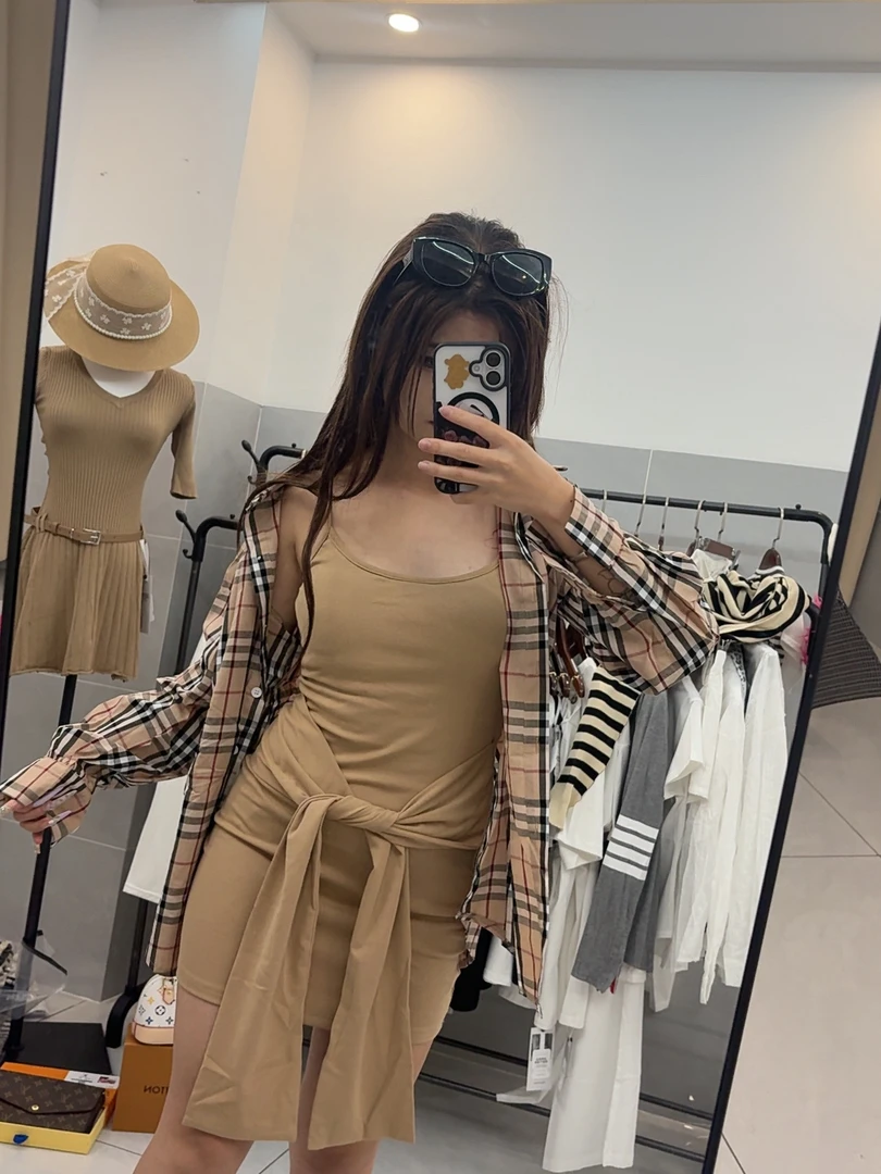 秋季上新休闲格子衬衫与绑带连衣裙时尚套装no退！质感很好
