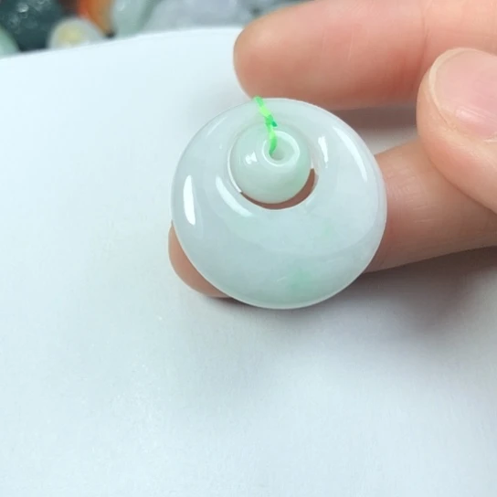 翡翠未镶嵌颈饰缅甸A货，每天下午1点半开播