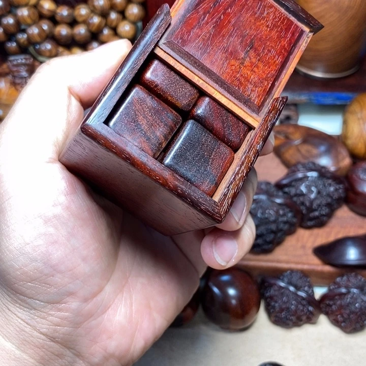 檀香紫檀（小叶紫檀）魔方加盒
