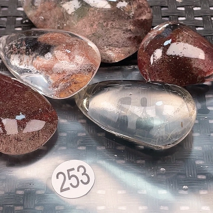 【闪购商品】颈饰未镶嵌水晶?****当