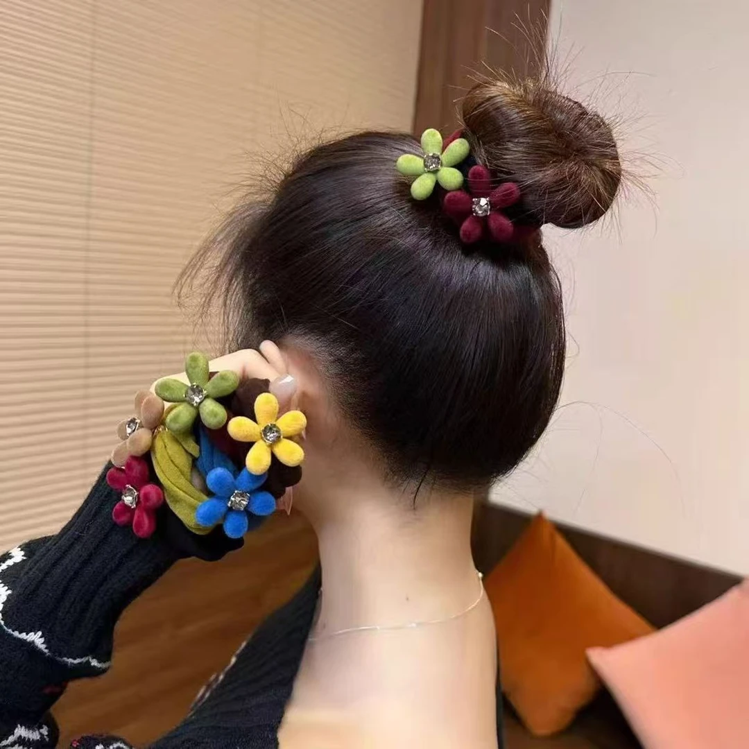 韩国大门新款秋冬植绒花朵加宽无接缝头绳高级钻无痕发圈发饰