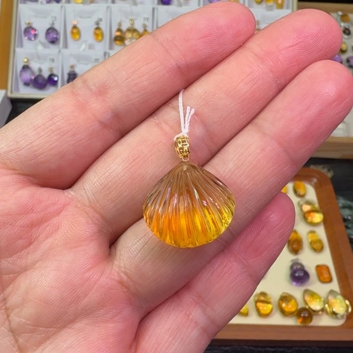 黄晶18K金镶嵌颈饰吊坠