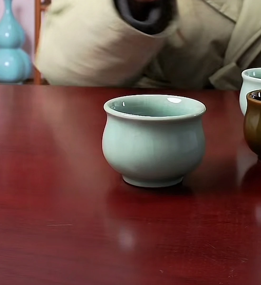 粉青对杯陶瓷马蹄杯手工拉坯杯微瑕茶杯茶具瓷杯品茗杯