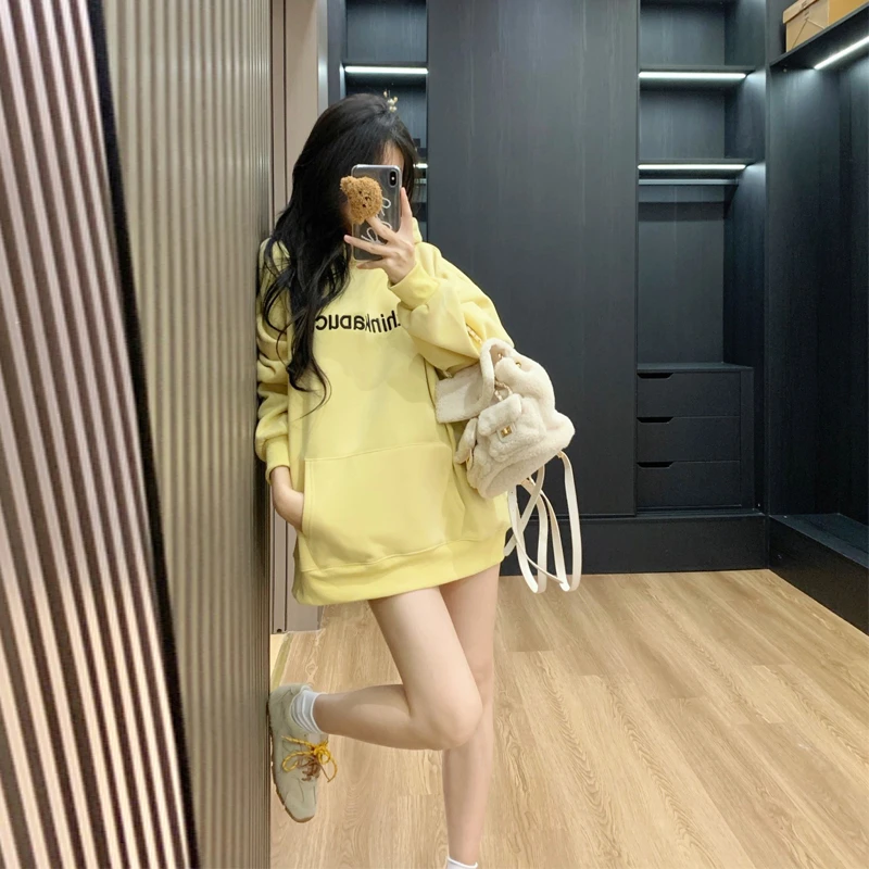 黄色连帽加绒卫衣女冬季新款宽松字母显瘦休闲慵懒风oversize上衣