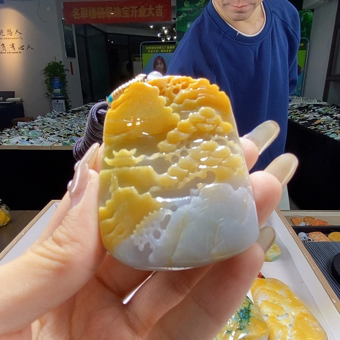 颈饰未镶嵌翡翠翡翠