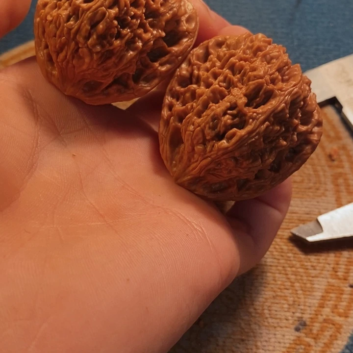 文玩核桃吊坠全品南疆42
