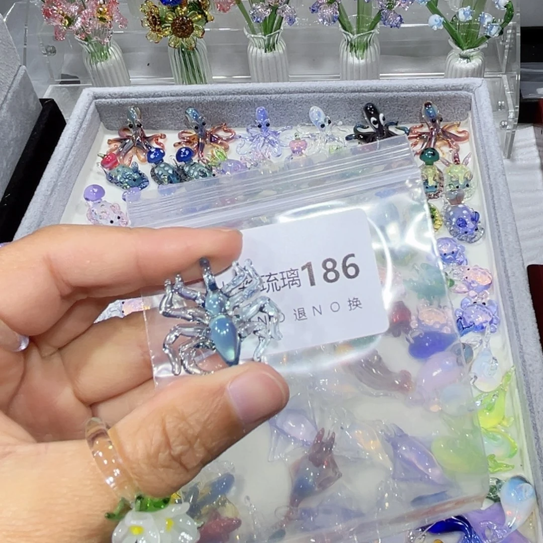 琉璃吊坠（不含链）186蜘蛛蓝色