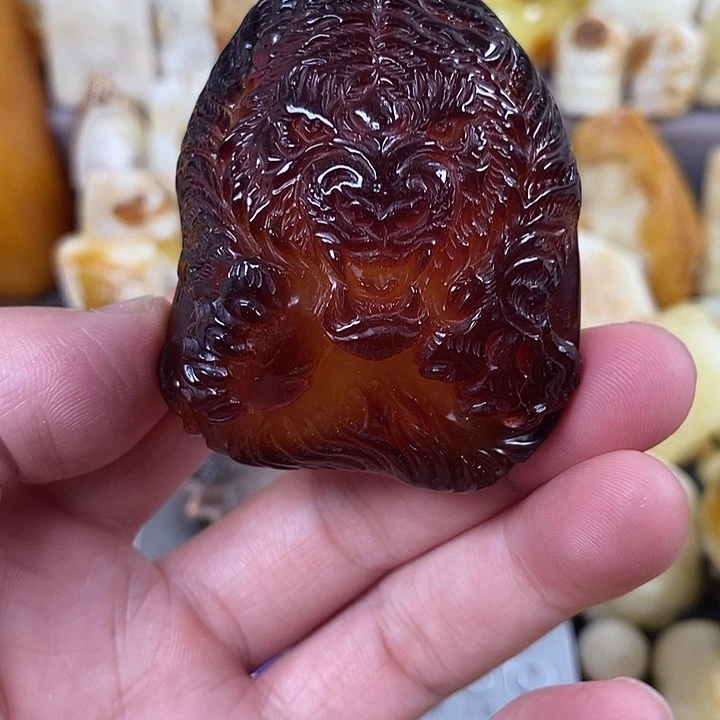 神***域未镶嵌琥珀裸石我