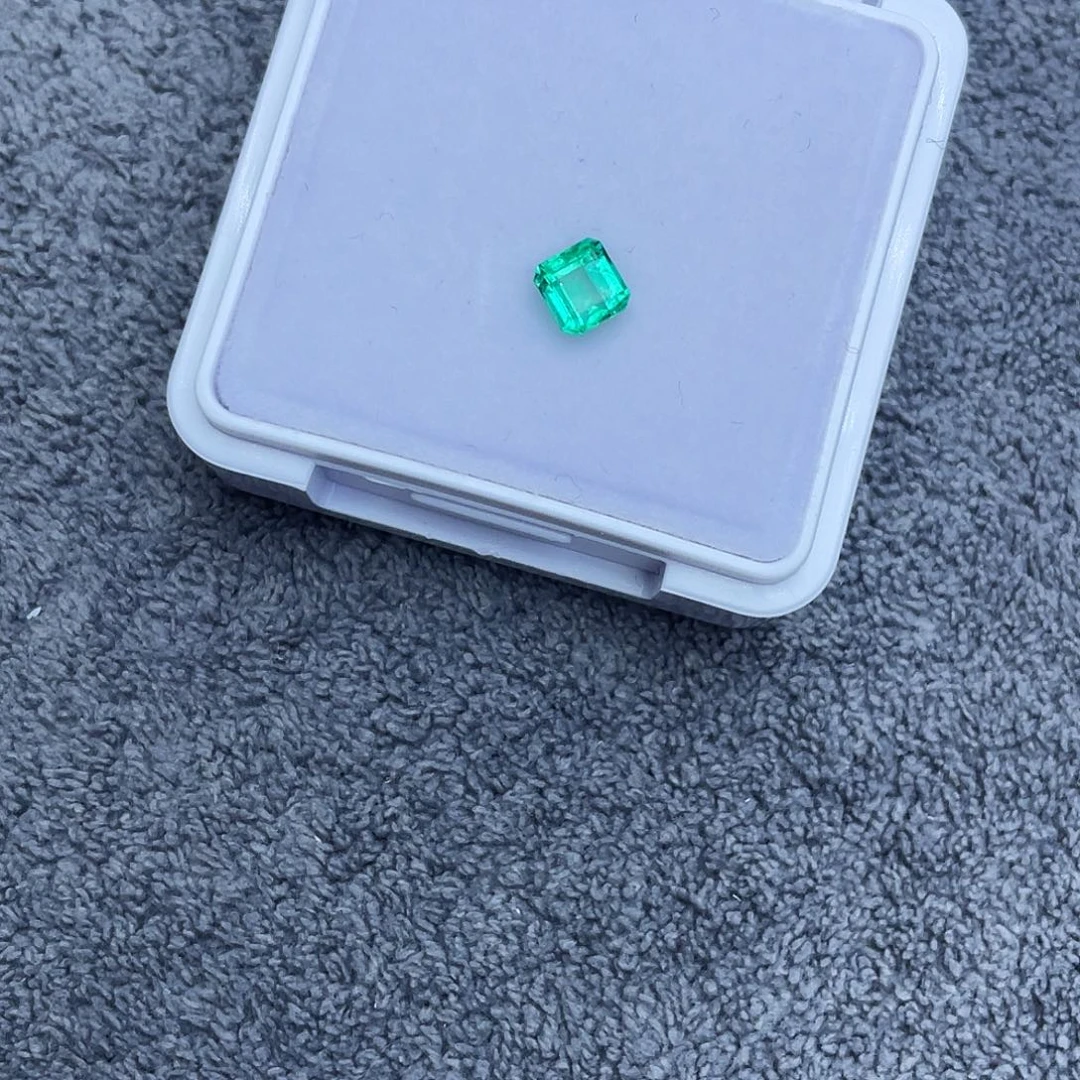 祖母绿裸石0.528Ct