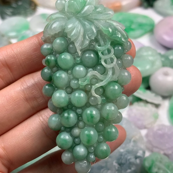 定制翡翠未镶嵌翡翠