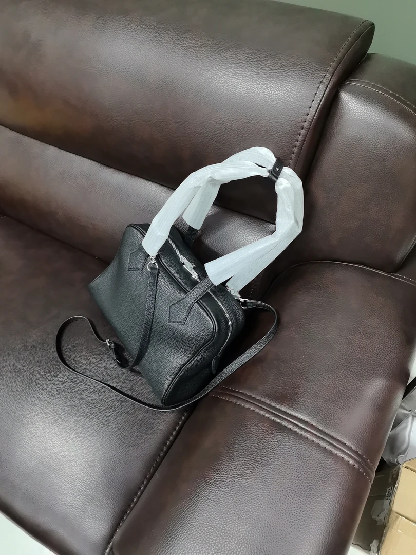 真皮手提款贝壳包单肩斜挎包潮流复古高品质简约斜跨包百搭休闲