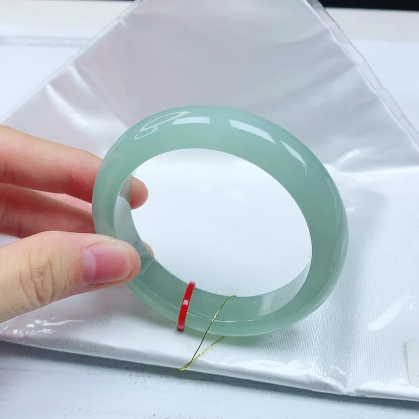【闪购商品】翡翠手镯未镶嵌缅甸天然a货手镯50+