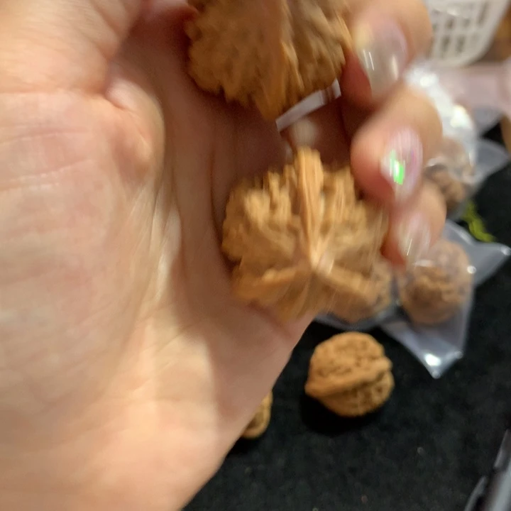 桃核吊坠三棱三棱三棱80