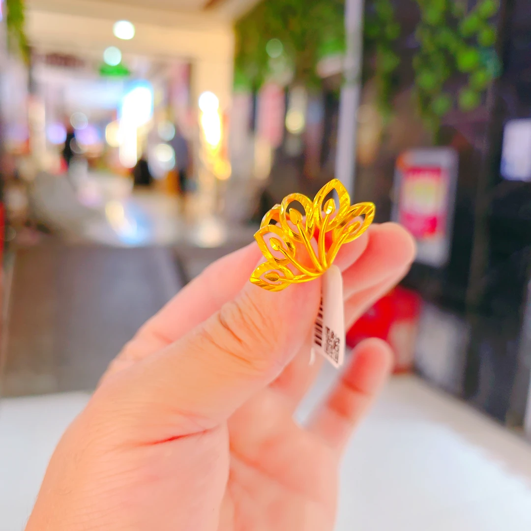 铜合金合成锆石戒指 金皇冠活口灵动女金戒时尚مەڭگۈ ئۆزگەرمەيدۇ