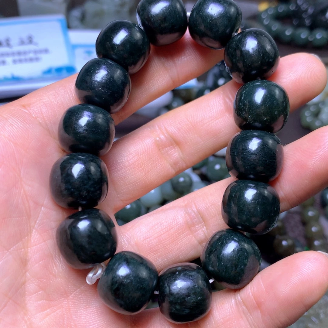 和田玉未镶嵌颈饰16