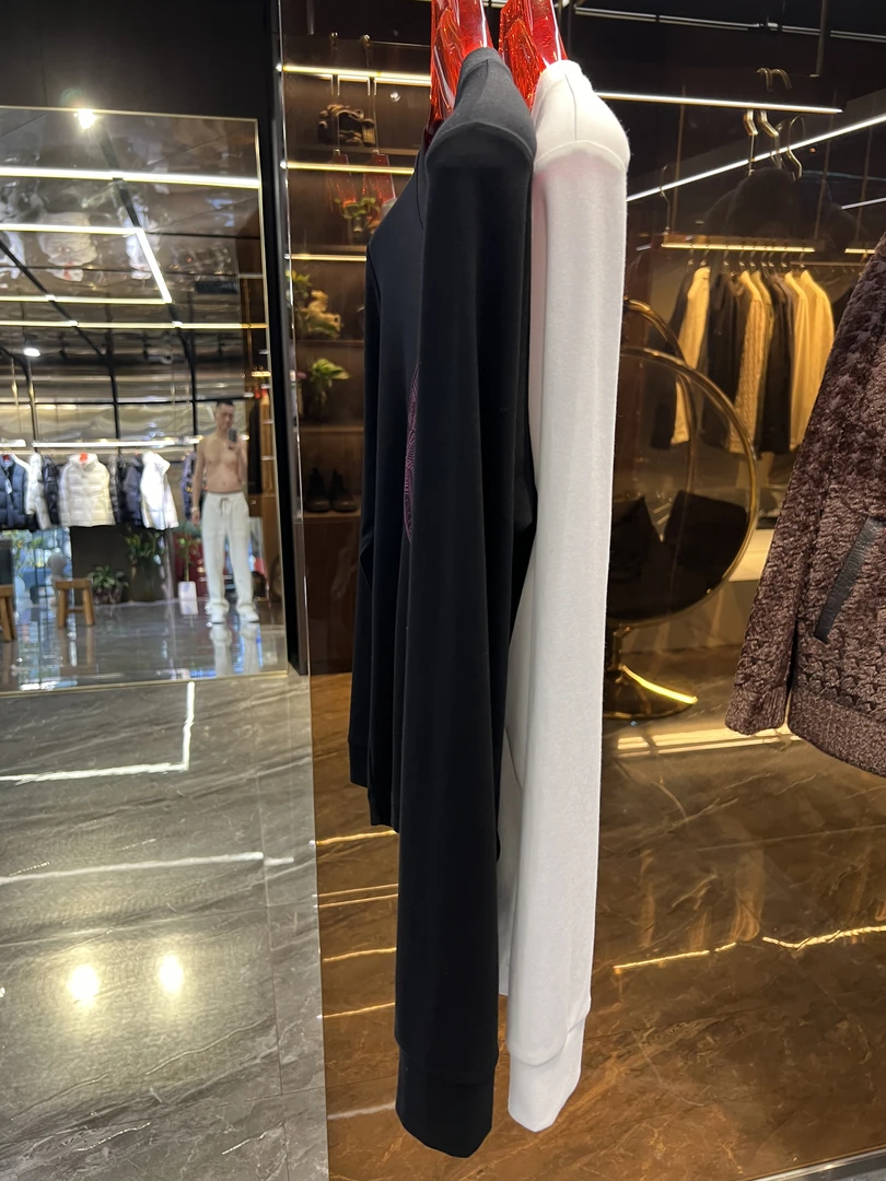 【素诚喆析】2024秋冬棉感卫衣黑白两色系休闲时尚经典男士